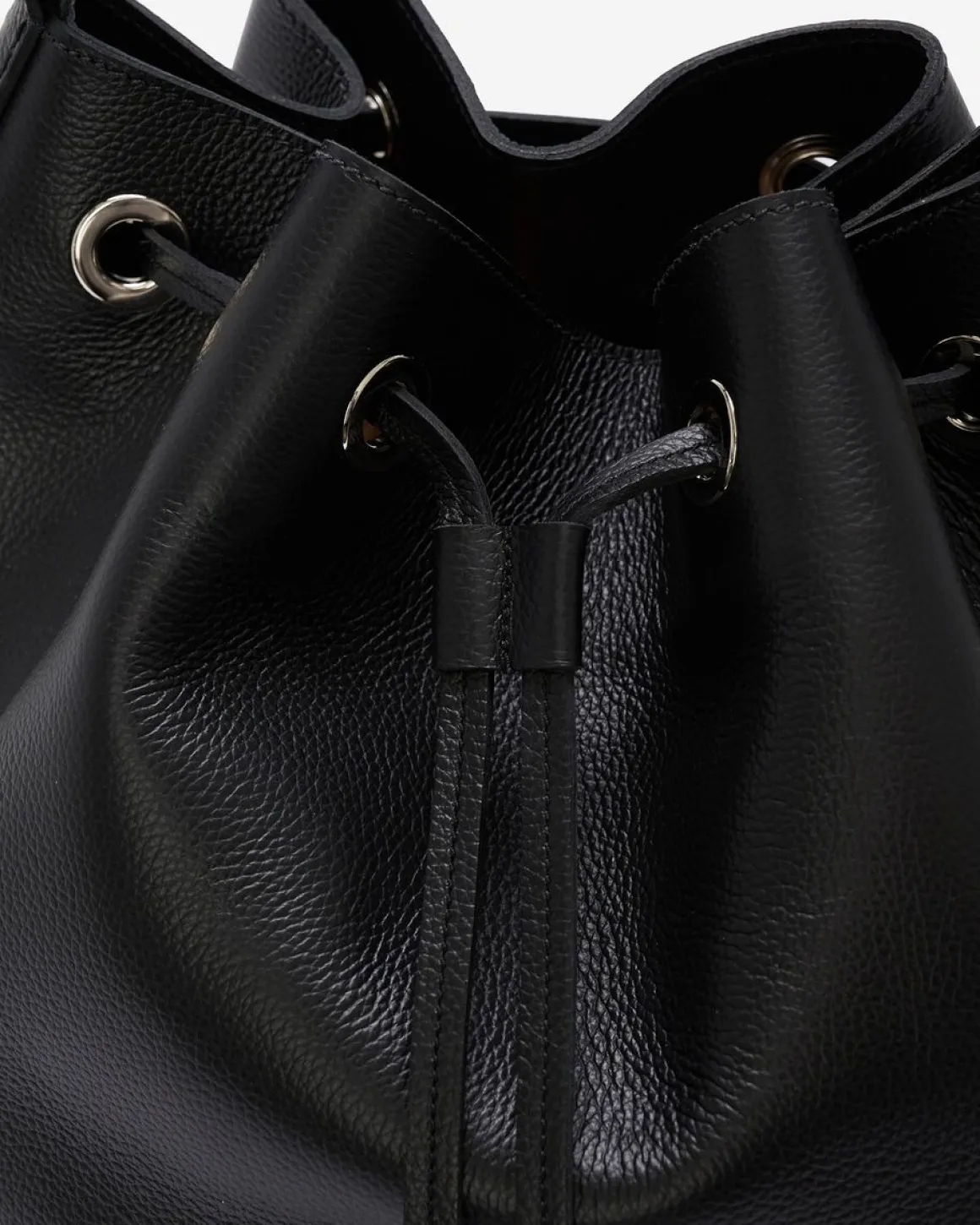 Bucket Bag Cervino